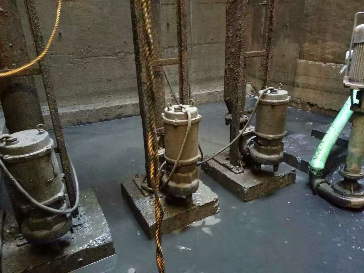 行唐污水池清理